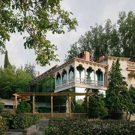 Vinotel Boutique Hotel Tbilisi Exterior foto