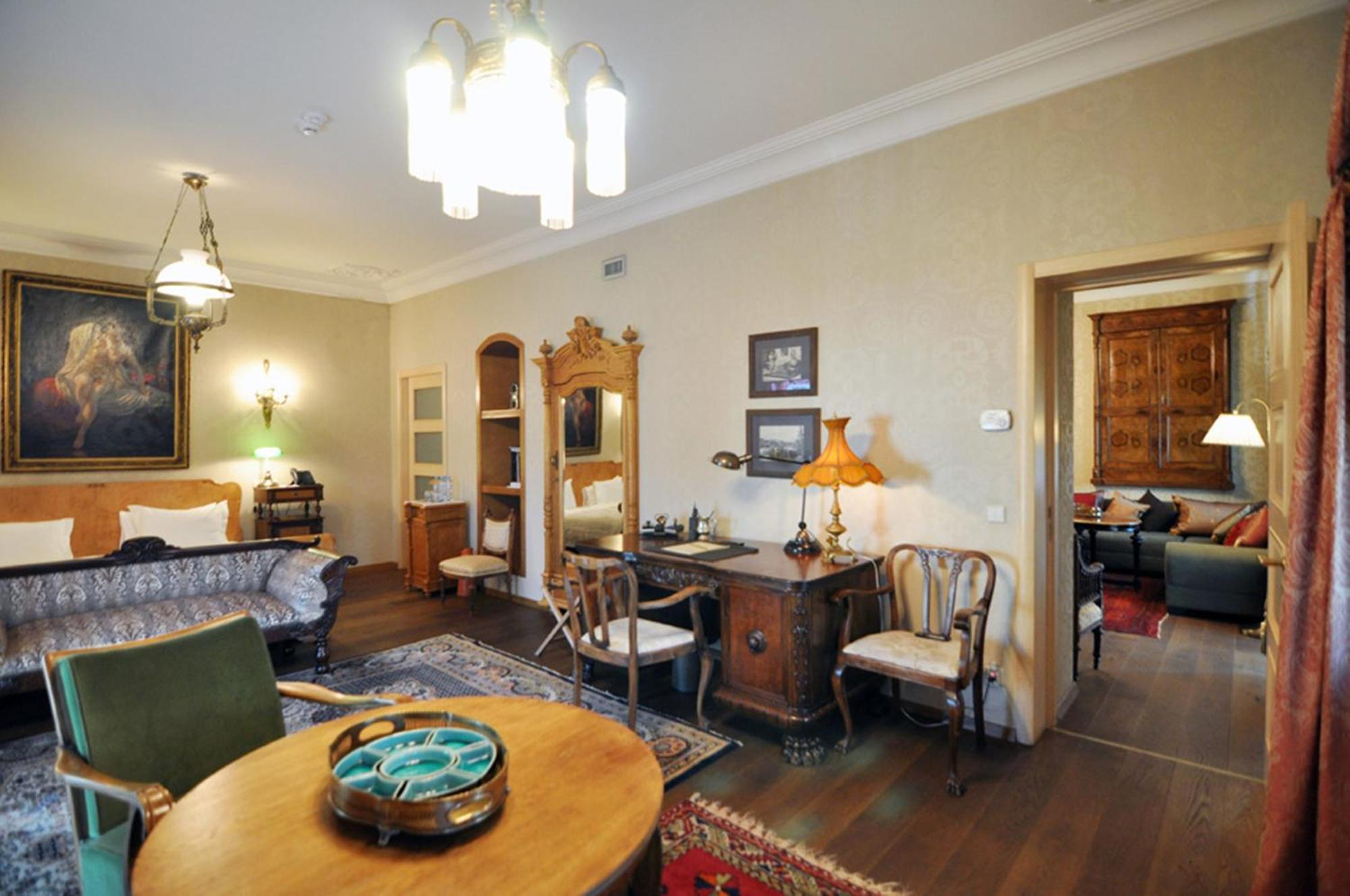 Vinotel Boutique Hotel Tbilisi Quarto foto