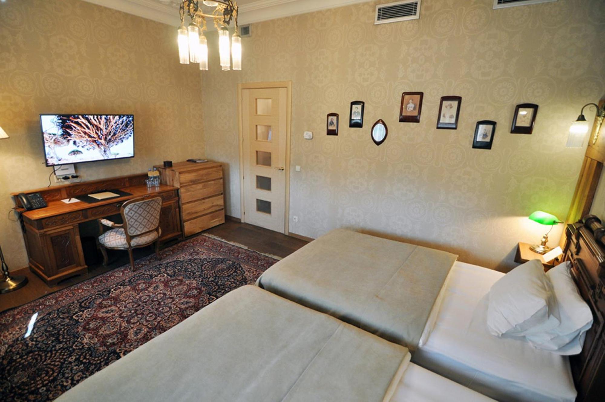 Vinotel Boutique Hotel Tbilisi Quarto foto