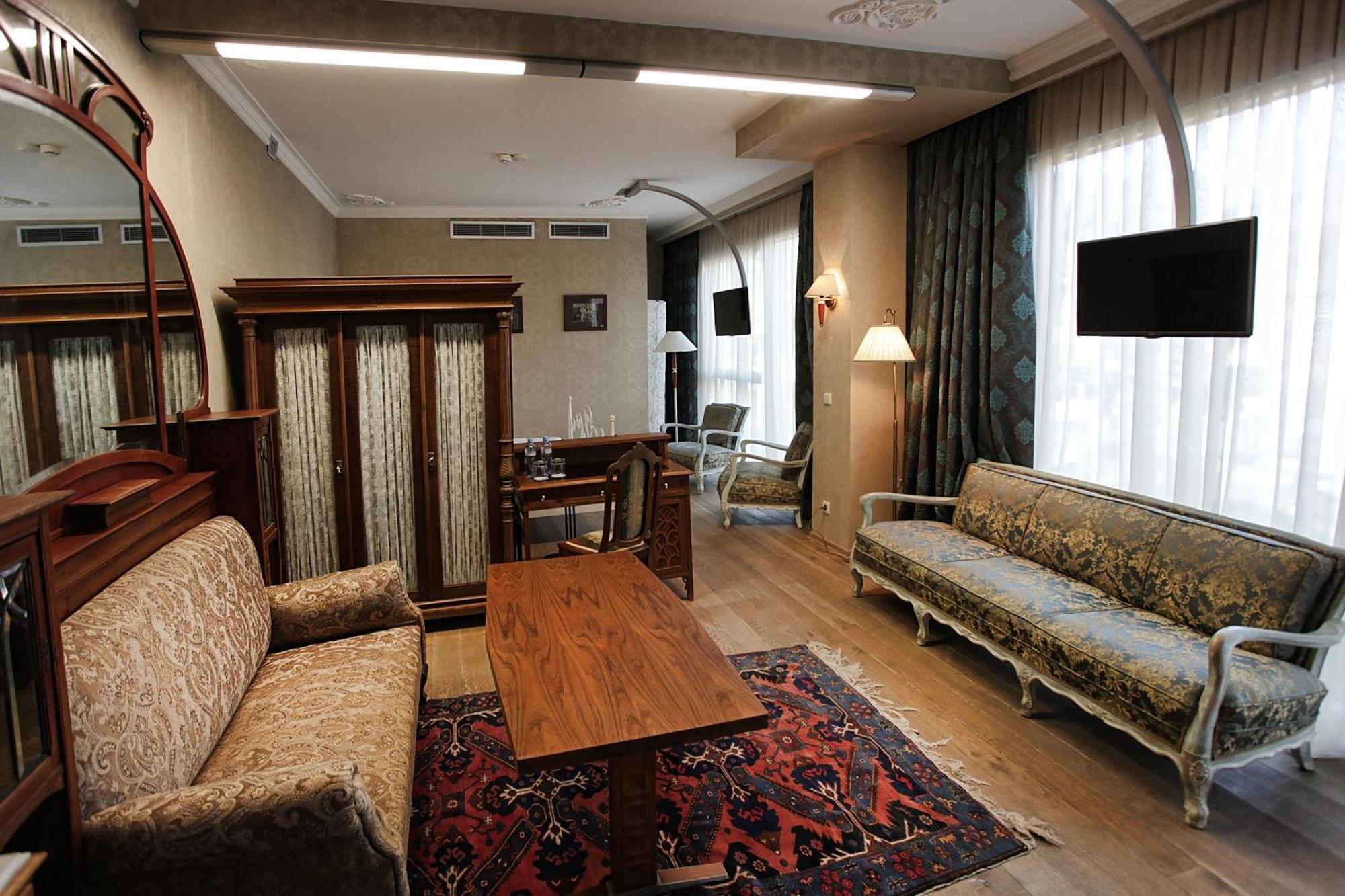 Vinotel Boutique Hotel Tbilisi Quarto foto